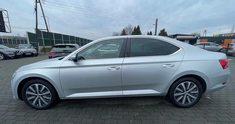 Skoda Superb cena 84900 przebieg: 145000, rok produkcji 2021 z Zator małe 352